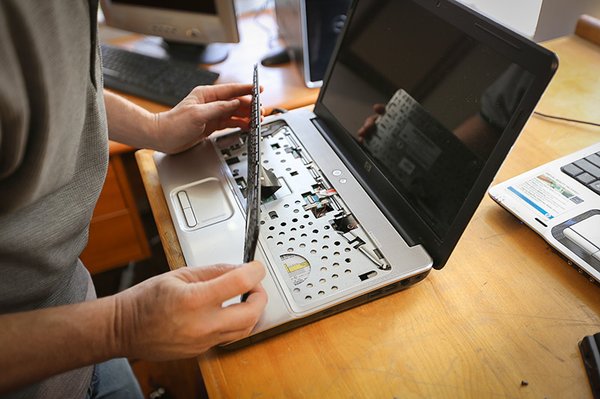 Computer Repair & Services - We currently work with a broad range of clientele; large corporations, home-based businesses, the neighborhood mechanic, local shops, stores and restaurants, etc… – we provide customized maintenance and IT services for PC, Mac and various other computer support systems to all. We look forward to providing the Santa Barbara area with continued excellent service, computer repair and computer support.

virus removal, protection and anti-virus installation
Computer backups
Data recovery, hard drive data recovery
Repair Laptop LCD Screen and DC JACK power problems
PC Repair
Mac Repair
Home and business network installations
Troubleshooting, analyzing and resolving technical issues
Building computer information systems and networks
Resolving hardware and software application problems
Computer upgrades
Teaching related applications