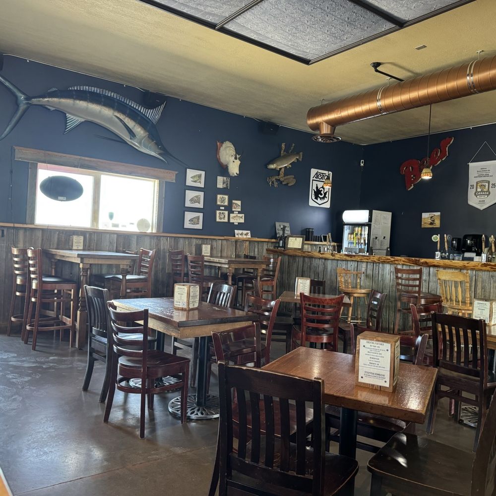 Oldman River Brewing - Tap room - Burgers Near Me - Lundbreck, Alberta