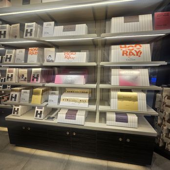 Hotel Chocolat - Chocolate box - Chocolatiers & Shops Near Me - London, XGL