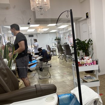 D'Vine Nails Spa - Nail Salons Near Me - Anaheim, California D'Vine Nails Spa - Nail Salons Near Me - Anaheim, California