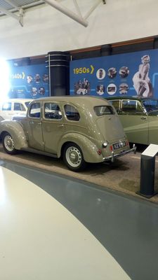British Motor Museum by null