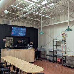 Ponderosa Cider - New location is great at 101 Apple Lane
