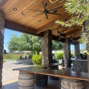 Michael David Winery - Wine Tasting Room Near Me - Lodi, California