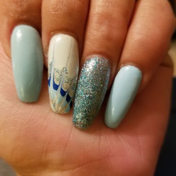 Unique Nails - Nails by Lee - Nail Salons Near Me - Lawrenceville, Georgia