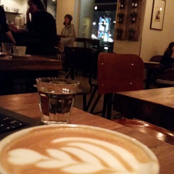 Jonas Reindl Coffee - Cafes Near Me - Vienna, 9
