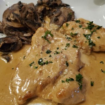 Trattoria Bella Sera - Chicken marsala - Italian Near Me - El Paso, Texas