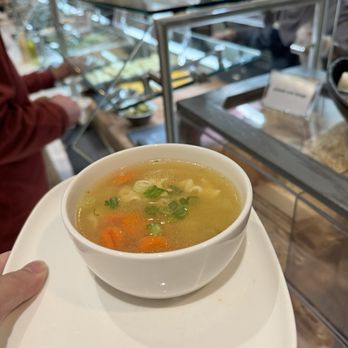 Delta Sky Club - Chicken Soup. Insta/Beli: @amei_eats - Airport Lounges Near Me - Jamaica, New York