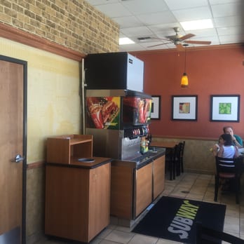 Subway - Nice quaint sitting area... - Fast Food Near Me - Fresno, California Subway - Nice quaint sitting area... - Fast Food Near Me - Fresno, California