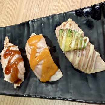 Waka Sakura Sushi Restaurant - Seared Salmon Assortment - Sushi Bars Near Me - Kapolei, Hawaii Waka Sakura Sushi Restaurant - Seared Salmon Assortment - Sushi Bars Near Me - Kapolei, Hawaii
