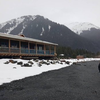 Miller's Landing - Miller's Landing Office and Shop - Tours Near Me - Seward, Alaska