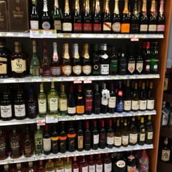 Publix Liquors - Wines & champagnes.