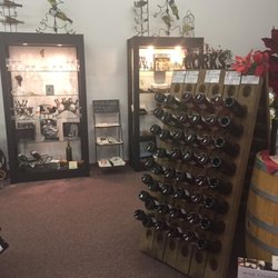 Clover Hill Vineyards & Winery