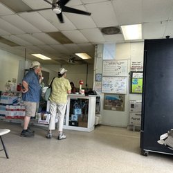 Pahoa Fresh Fish - Inside