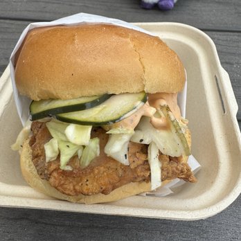 Fowl + Fare - Classic Chicken Sandwich - Sandwiches Near Me - Alameda , California