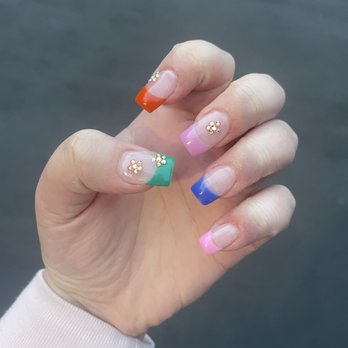 Pink Me Up Nails - ABSOLUTELY SLAYED. STUNNING. - Nail Salons Near Me - Bellevue, Washington Pink Me Up Nails - ABSOLUTELY SLAYED. STUNNING. - Nail Salons Near Me - Bellevue, Washington