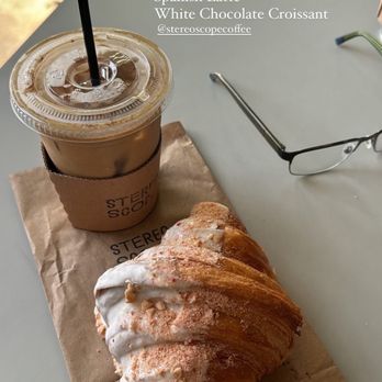 Stereoscope - Medium Spanish Latte & white chocolate croissant - Coffee Roasteries Near Me - Newport Beach, California Stereoscope - Medium Spanish Latte & white chocolate croissant - Coffee Roasteries Near Me - Newport Beach, California