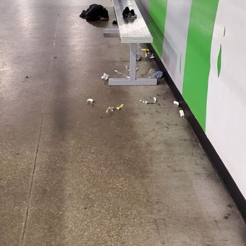 Sky Zone Trampoline Park - TRASH EVERYWHERE - Trampoline Parks Near Me - Indianapolis, Indiana Sky Zone Trampoline Park - TRASH EVERYWHERE - Trampoline Parks Near Me - Indianapolis, Indiana
