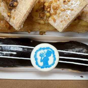 Eclair Affaire - Desserts Near Me - Weston, Florida Eclair Affaire - Desserts Near Me - Weston, Florida