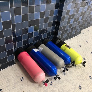 Rey Diving - They even have the best colored tanks! - Scuba Diving Near Me - Brooklyn, New York