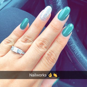 Nail Works - Waxing Near Me - Chicago, Illinois