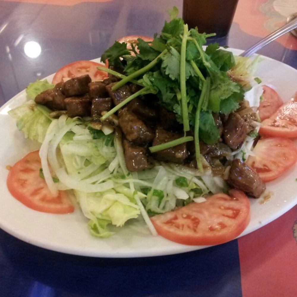Linh's Bistro - bo luc lac - Vietnamese Near Me - Dayton, Ohio Linh's Bistro - bo luc lac - Vietnamese Near Me - Dayton, Ohio