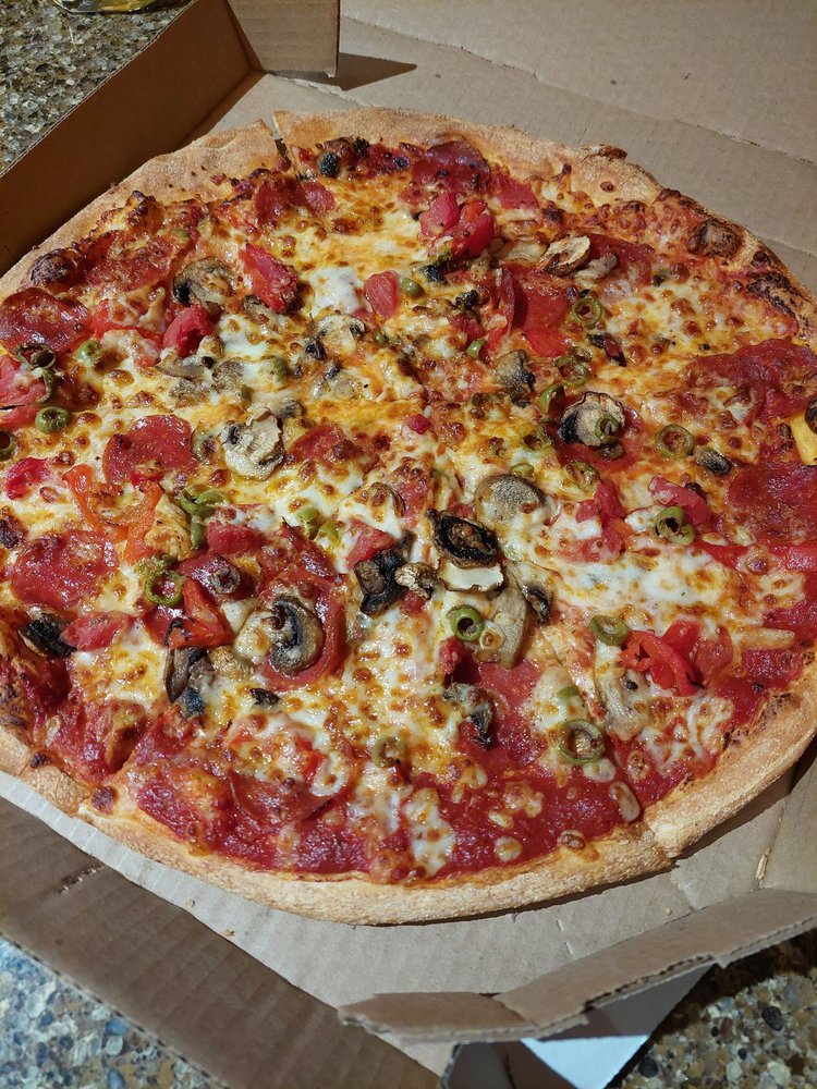 DOMINO’S PIZZA Updated September 2024 14 Reviews 18350 Pilot Knob Rd, Farmington