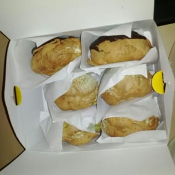 Beard Papa's - Yummy variety - Desserts Near Me - Cupertino, California