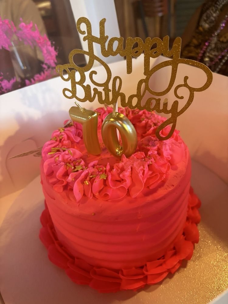 Karissa’s Cookies & Cakes Logo