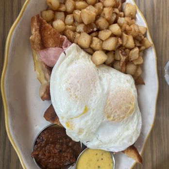 The Harvest Room - Croque Messy - New American Near Me - Munster, Indiana The Harvest Room - Croque Messy - New American Near Me - Munster, Indiana
