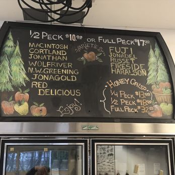 Pine Hill Orchard - a menu on a blackboard - Farmers Market Near Me - Hubertus, Wisconsin