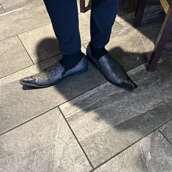 Claire's Restaurant and Bar - Dan's boots - New American Near Me - Estes Park, Colorado