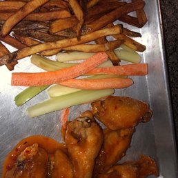 Sweet buffalo chili wings and fries