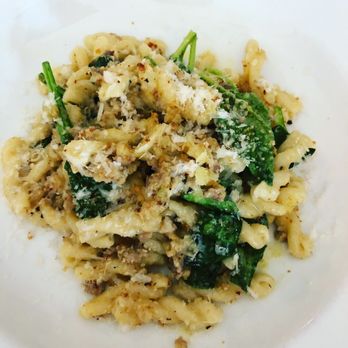 Olive & June - Gemelli Carbonara - Italian Near Me - Austin, Texas Olive & June - Gemelli Carbonara - Italian Near Me - Austin, Texas