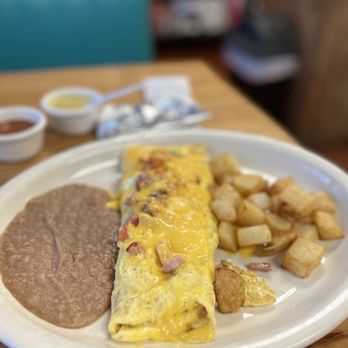 El Secreto De Abuela - Omelette with ham! - Mexican Near Me - Austin, Texas El Secreto De Abuela - Omelette with ham! - Mexican Near Me - Austin, Texas