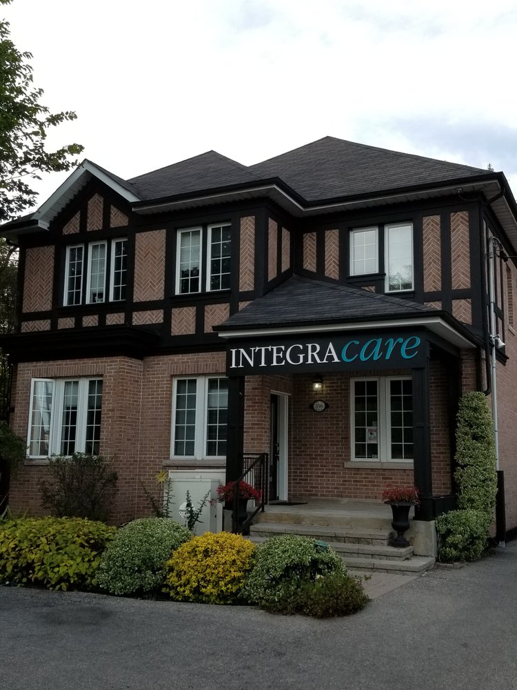 INTEGRACARE 17 Photos 396 Moore Avenue, Toronto, Ontario Home