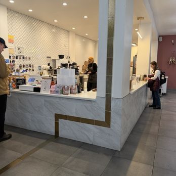Home Coffee Roasters - Order counter - Coffee & Tea Near Me - San Francisco, California Home Coffee Roasters - Order counter - Coffee & Tea Near Me - San Francisco, California