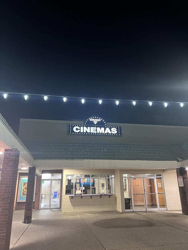 Colony 7 Cinema, Lebanon Roadtrippers