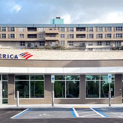 Bank of America Financial Center - Storefront