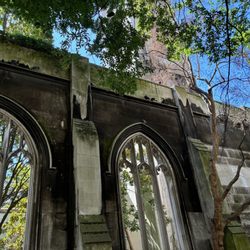 Saint Dunstan in the East Church Garden