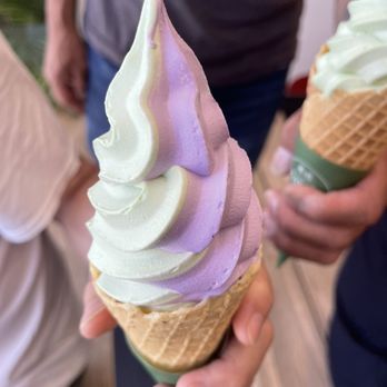 Matcha Cafe Maiko - Coconut Pandan & Ube swirl - Ice Cream & Frozen Yogurt Near Me - Sacramento, California Matcha Cafe Maiko - Coconut Pandan & Ube swirl - Ice Cream & Frozen Yogurt Near Me - Sacramento, California
