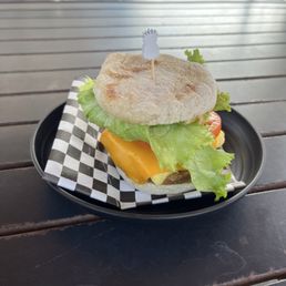 Mac Vegan Breakfast Sandwich Mac Vegan Breakfast Sandwich