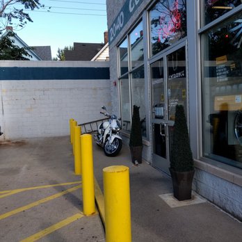 Arandas Tire - From motorcycles to big trucks they got your size - Tires Near Me - Detroit, Michigan Arandas Tire - From motorcycles to big trucks they got your size - Tires Near Me - Detroit, Michigan