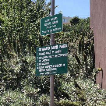 Seward Mini Park - CLOSED MONDAYS - Parks Near Me - San Francisco, California Seward Mini Park - CLOSED MONDAYS - Parks Near Me - San Francisco, California