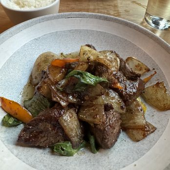 Pusadee's Garden - Beef Tenderloin (not spicy) - Thai Near Me - Pittsburgh, Pennsylvania Pusadee's Garden - Beef Tenderloin (not spicy) - Thai Near Me - Pittsburgh, Pennsylvania