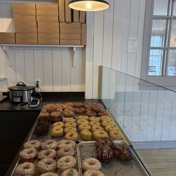 Rise Doughnuts - Donuts Near Me - Wilton, Connecticut