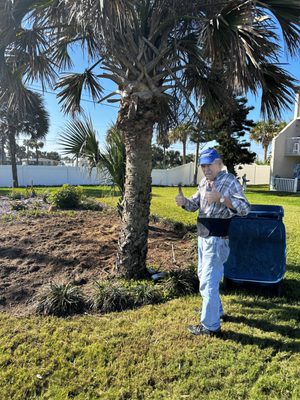 Arborist Services - Just because you own a tree doesn’t mean you’re a tree professional. And why should you be? Buying a car doesn’t make you an auto mechanic. Filing your taxes doesn’t make you a chartered accountant.

With the help of our professional Daytona Beach arborist team, SB Tree Service is here to make sure you have all the insights you need. Maybe a simple trimming is all your tree needs. Maybe it’s more. Or maybe it’s too late, and you need someone with a professional eye to tell you the best way to get yours removed.

At SB Tree Service, we bring you tree care insights so you can make informed decisions. Get in touch with us, today, to find out more about our Daytona Beach arborist offerings.
