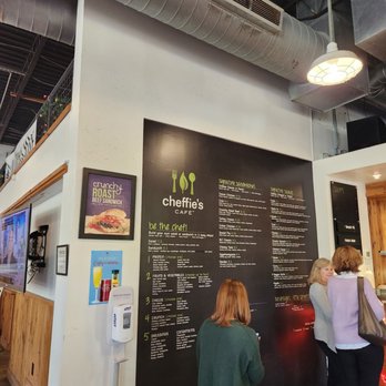 Cheffie's Cafe - Sandwiches Near Me - Memphis, Tennessee