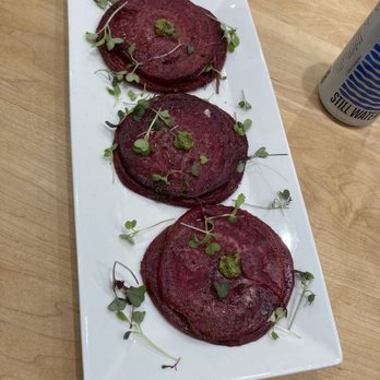 Red’s Leaf Cafe - Beet tower - Cafes Near Me - Metuchen, New Jersey