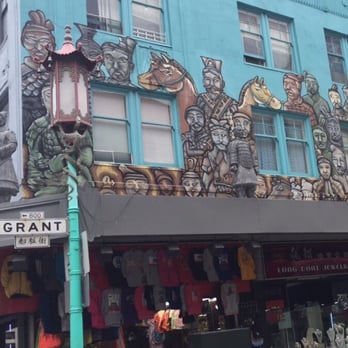 Dragon's Gate - Landmarks & Historical Buildings Near Me - San Francisco, California