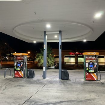 Circle K - a gas station at night - Gas Stations Near Me - Chandler, Arizona